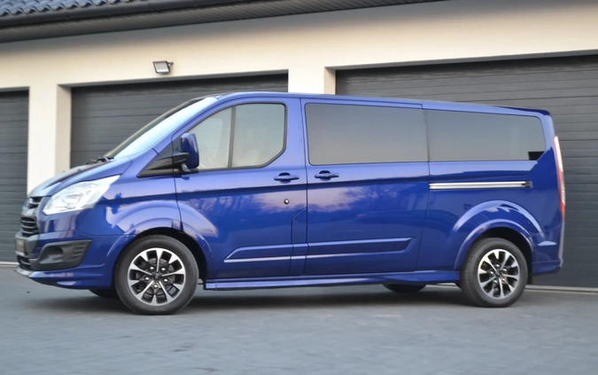 Ford Tourneo Custom cena 81500 przebieg: 207000, rok produkcji 2018 z Bełżyce małe 704